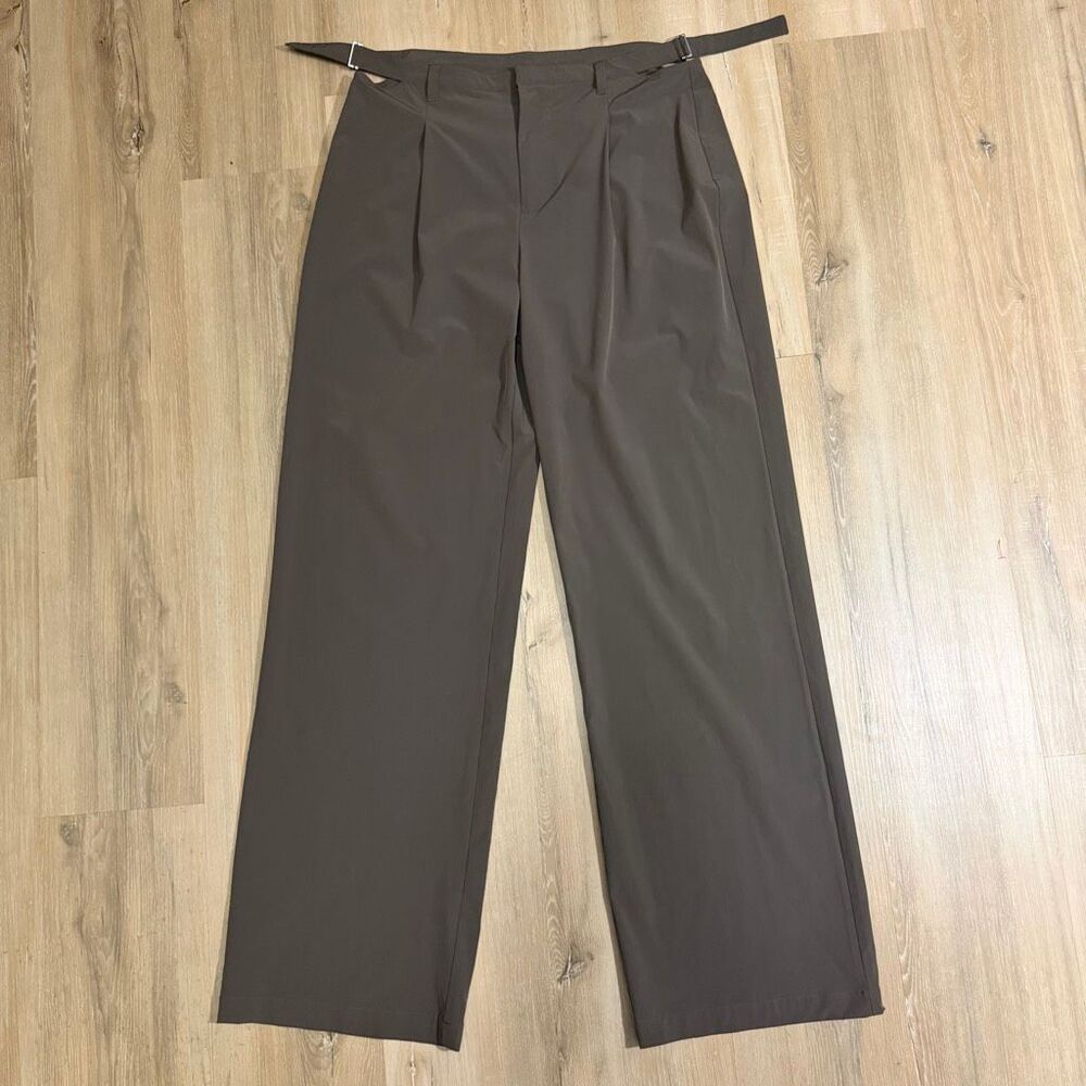 Alo High Waisted Pursuit Trousers Brown Wide Leg Pants Sz M Quiet Luxury Edgy